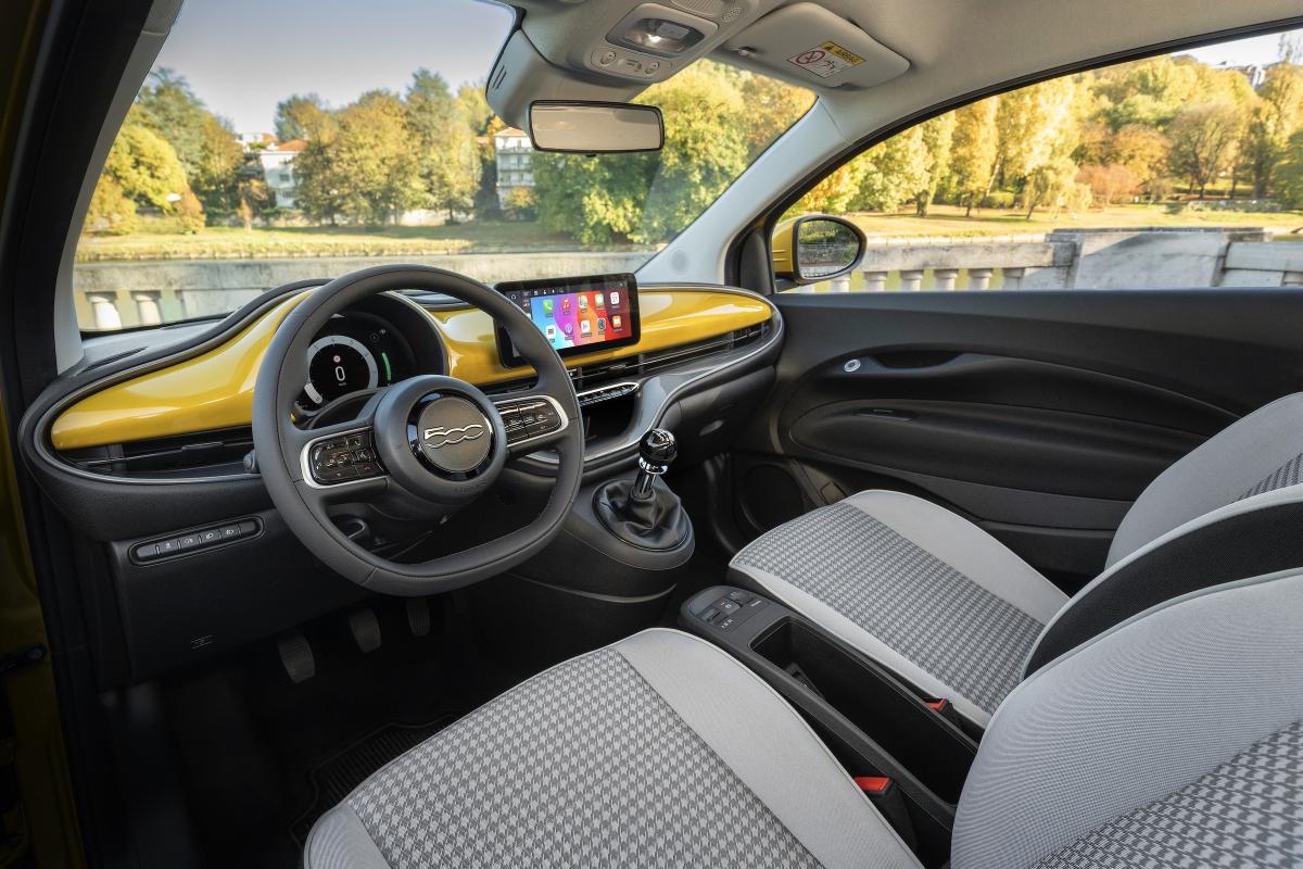 Fiat 500 Hybrid test 2026