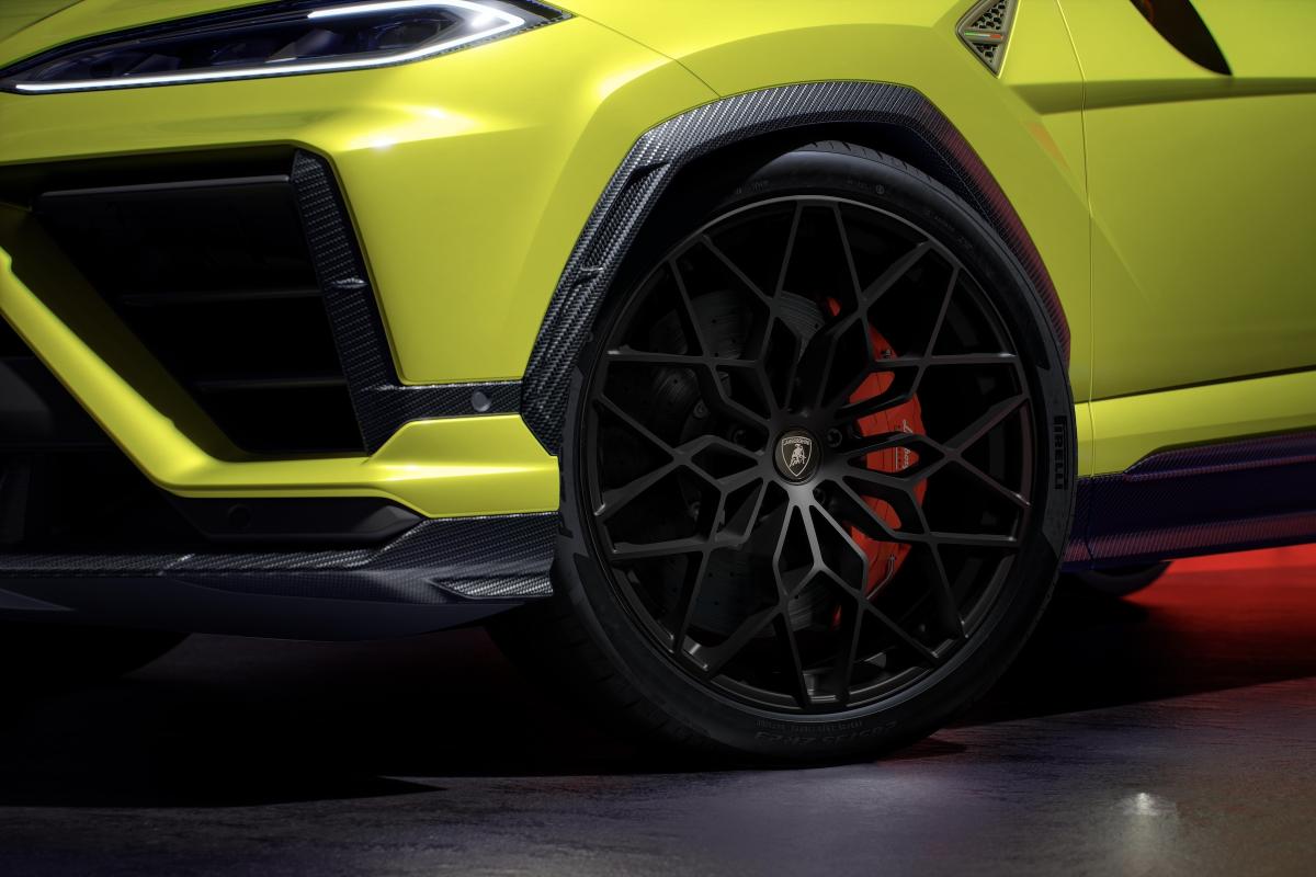 Lamborghini Urus SE Performante 2026