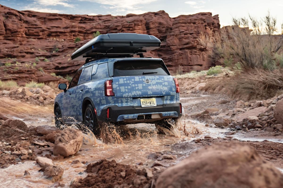 Mini Countryman Edition teaser 2026