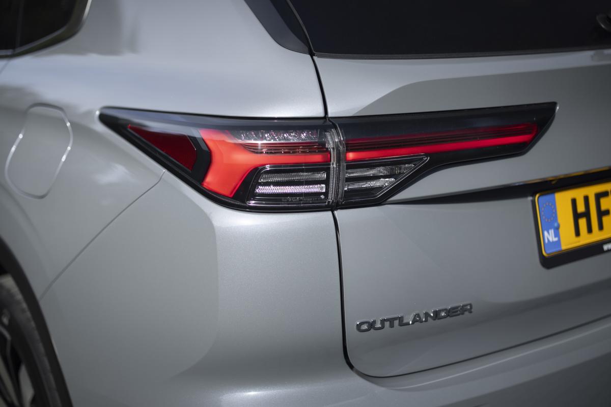 Mitsubishi Outlander PHEV test 2026