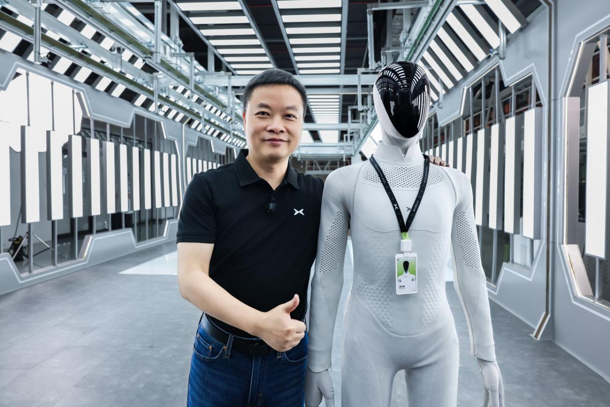 XPENG Iron robot