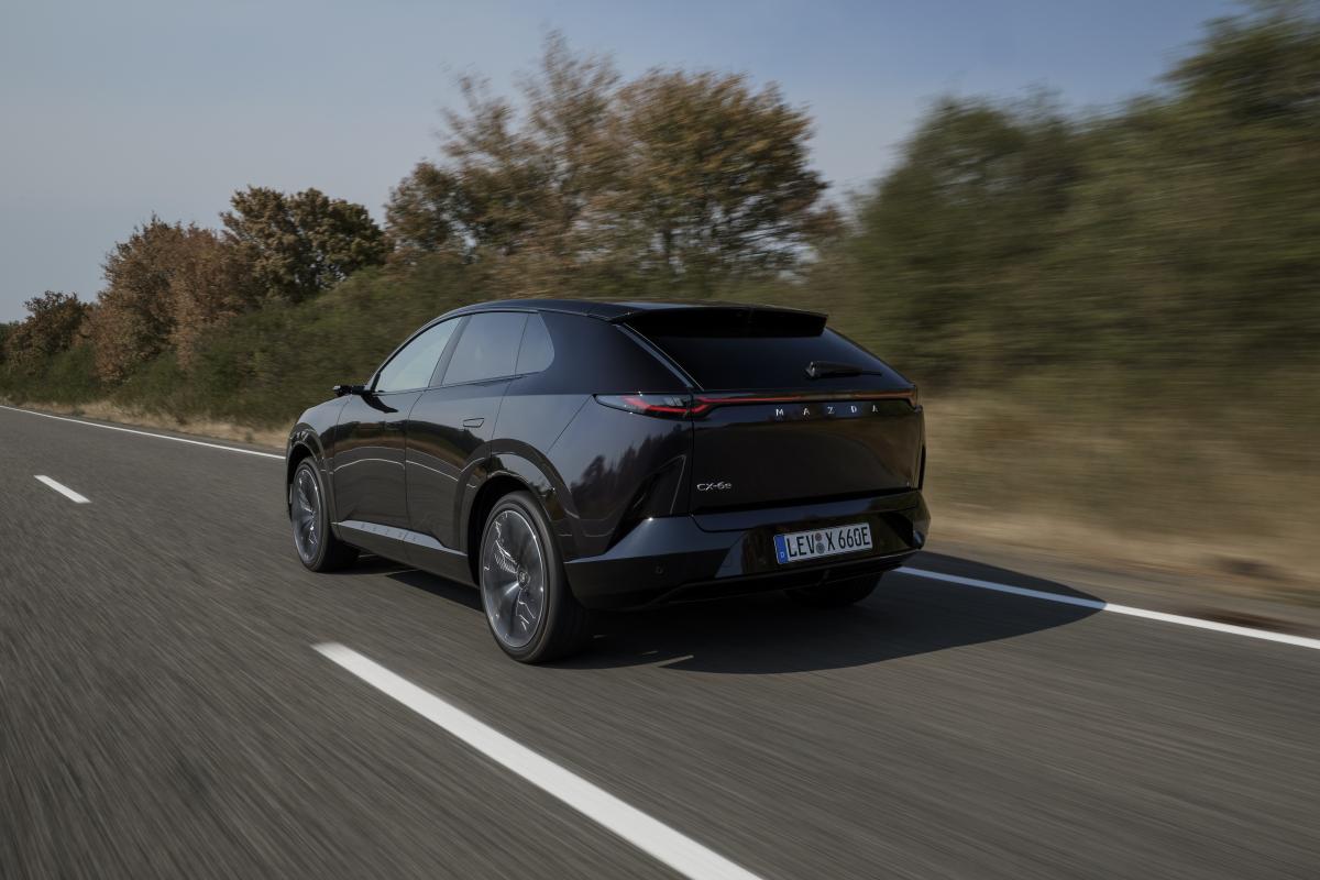 Mazda CX-6e test belgie info