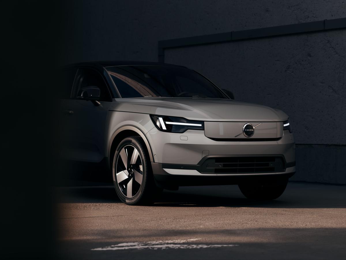 Volvo XC40, EX40, EC40 facelift 2026