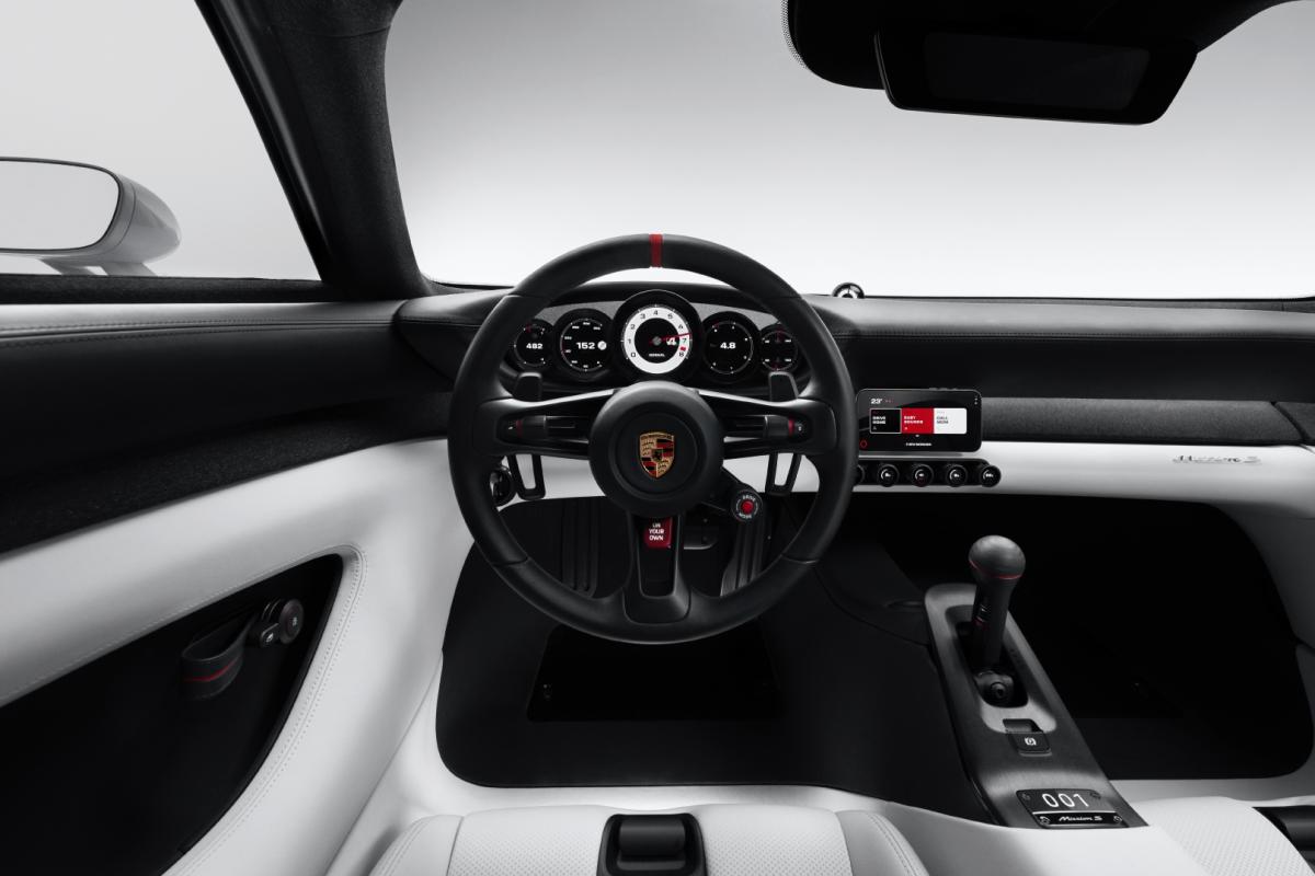Porsche Mission S