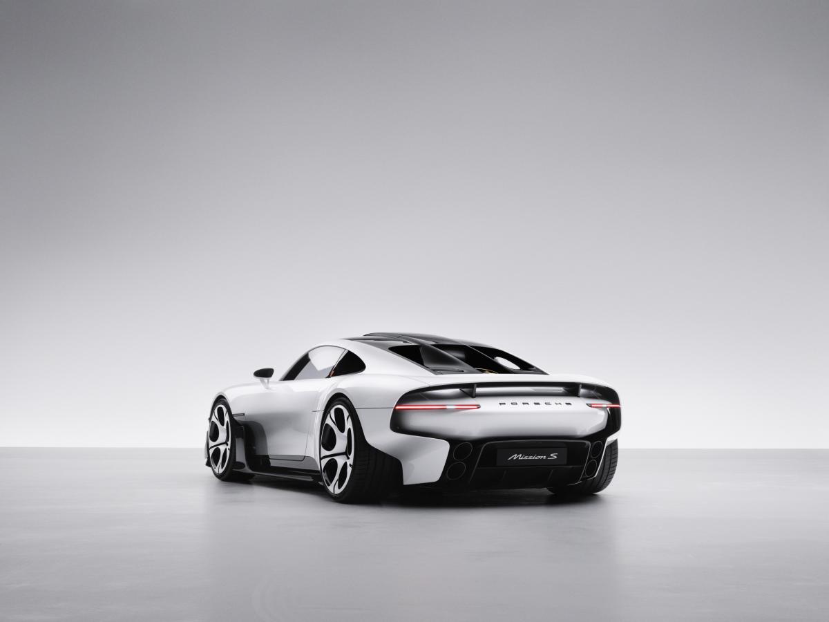 Porsche Mission S