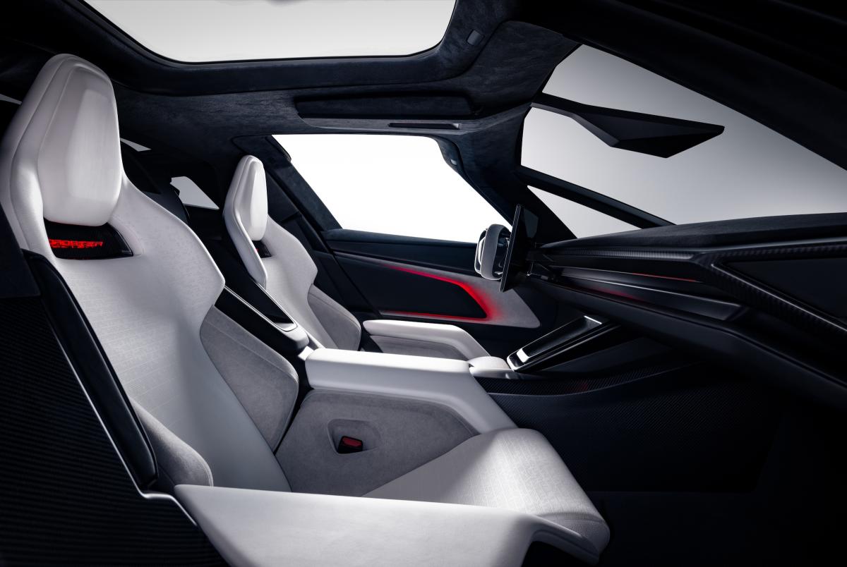 Tesla Roadster 2026