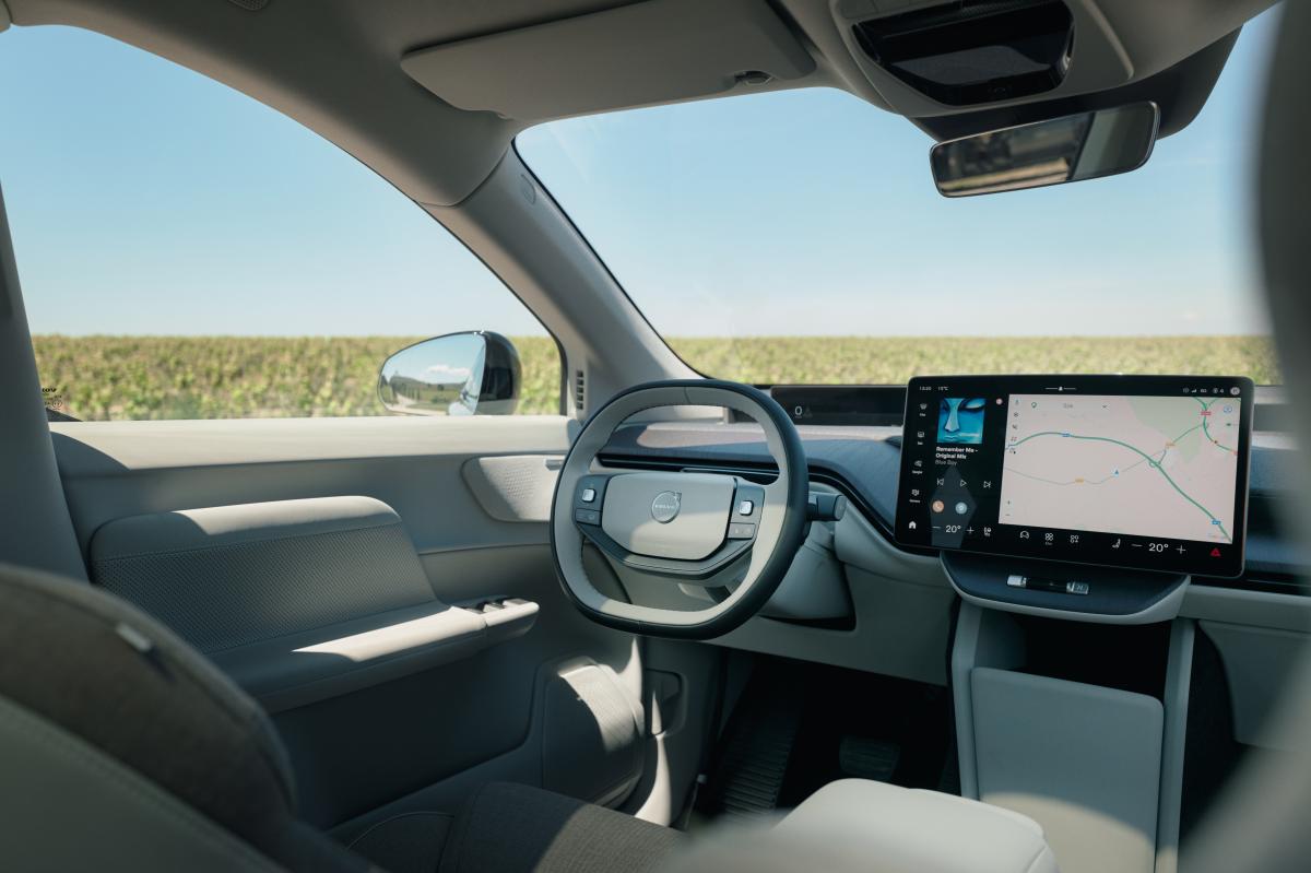 Volvo EX60 snelwegtest 2026