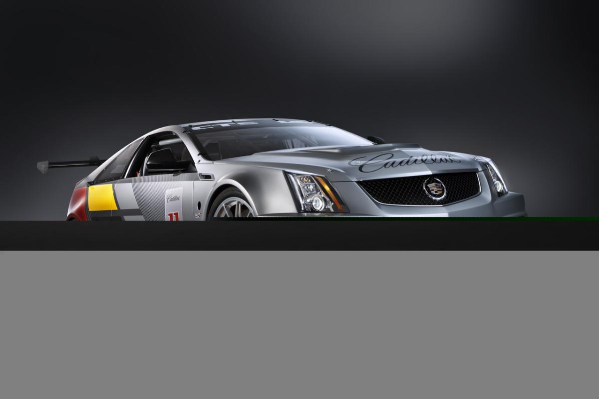 Cadillac-cts-v-coupe-race-car-2