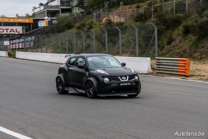 Nissan Juke R