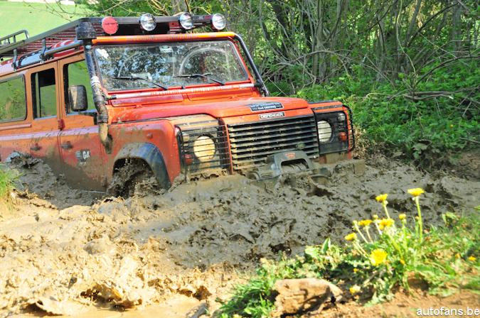 Land Rover Defender G4
