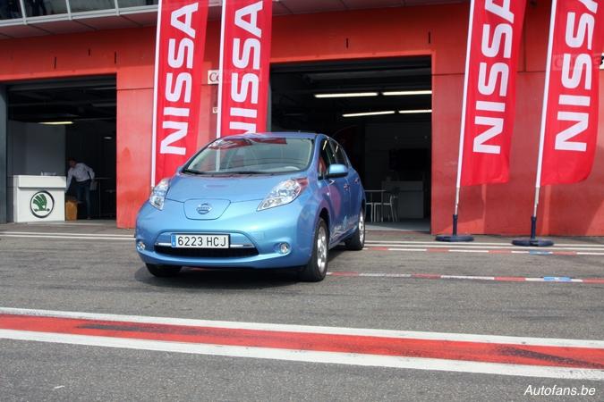 nissan leaf