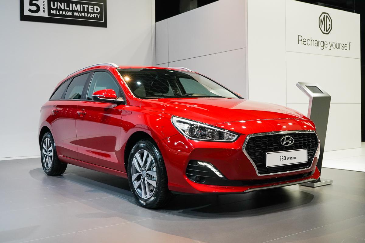 hyundai i30 wagon gasoline autosalon brussel 2020