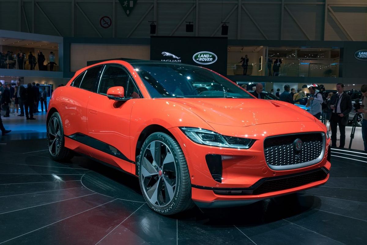 jaguar-i-pace-geneve-2018-gims