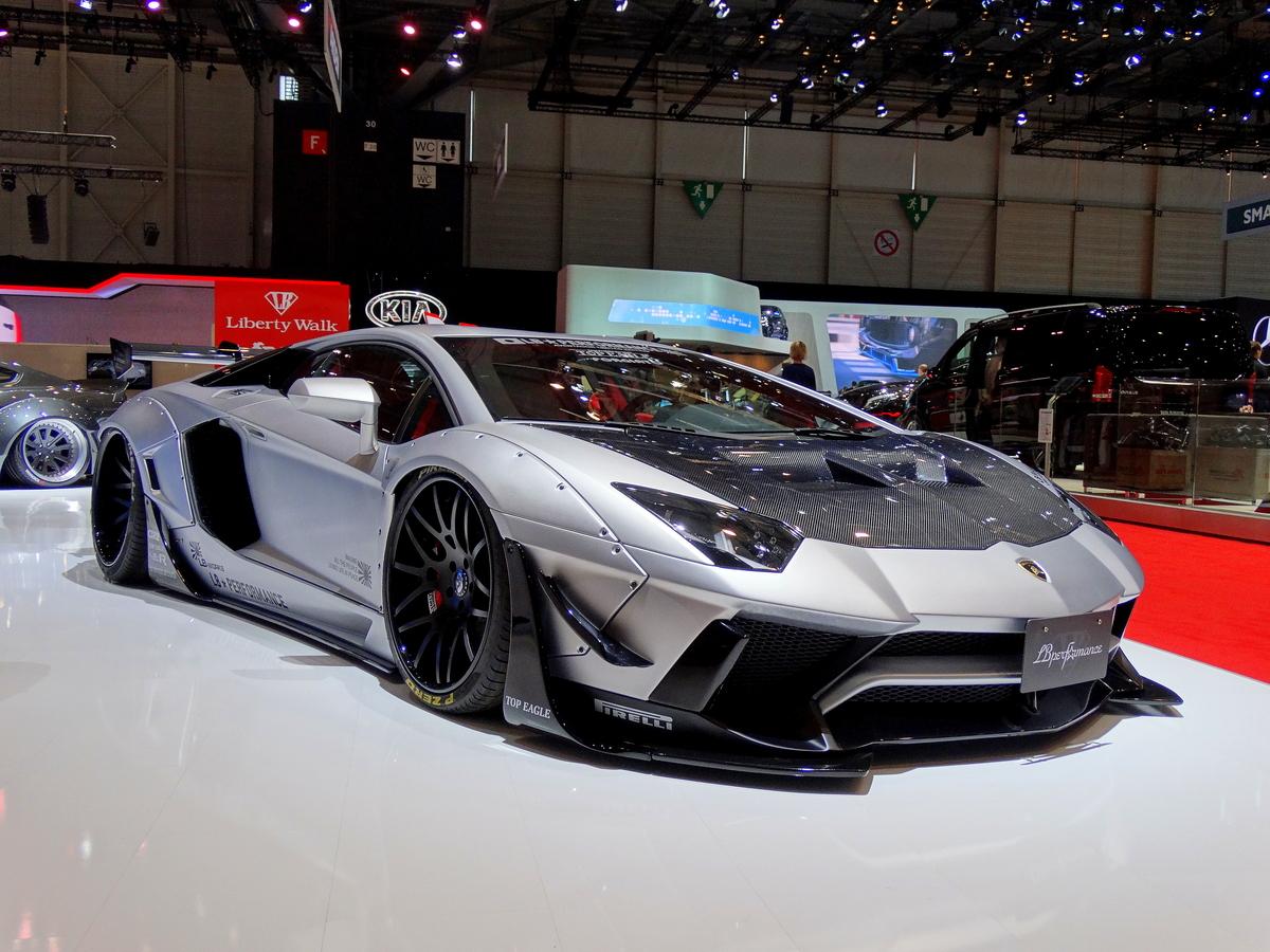 lamborghini_aventador_liberty_walk