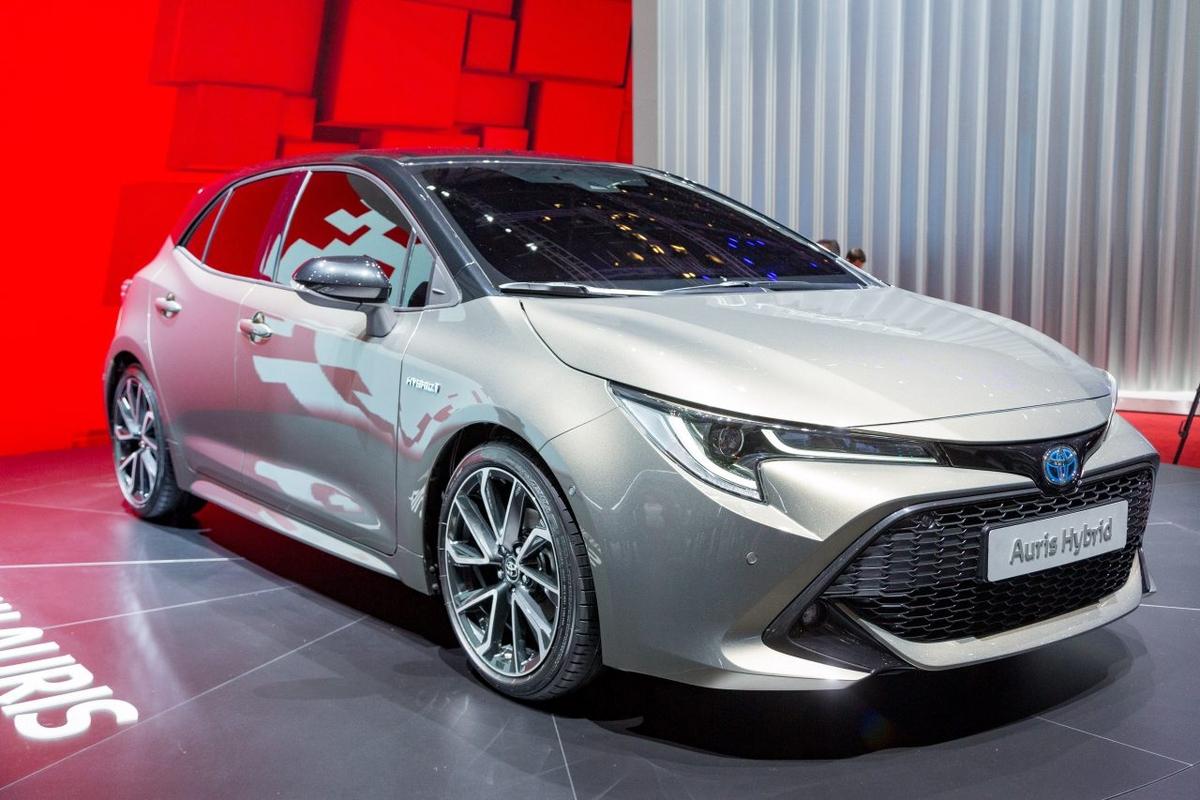 toyota-auris-geneve-2018-gims