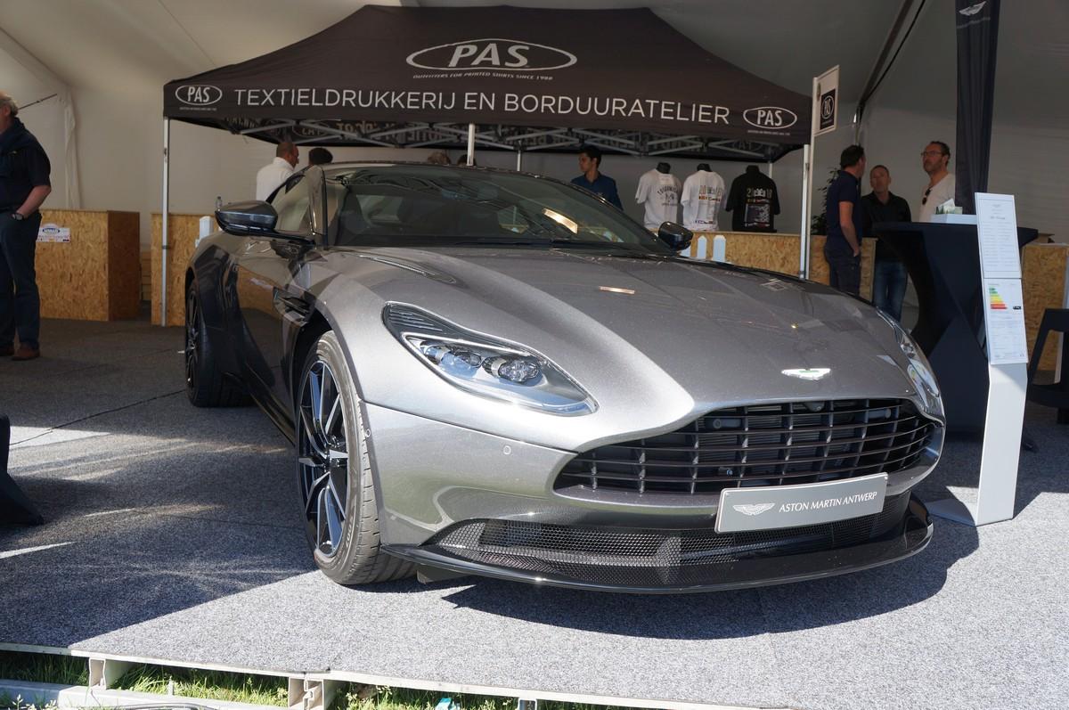 Aston-Martin DB11