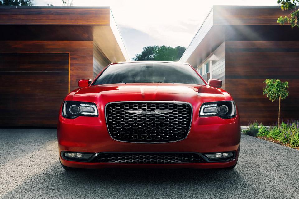 2015-chrysler-300s_01