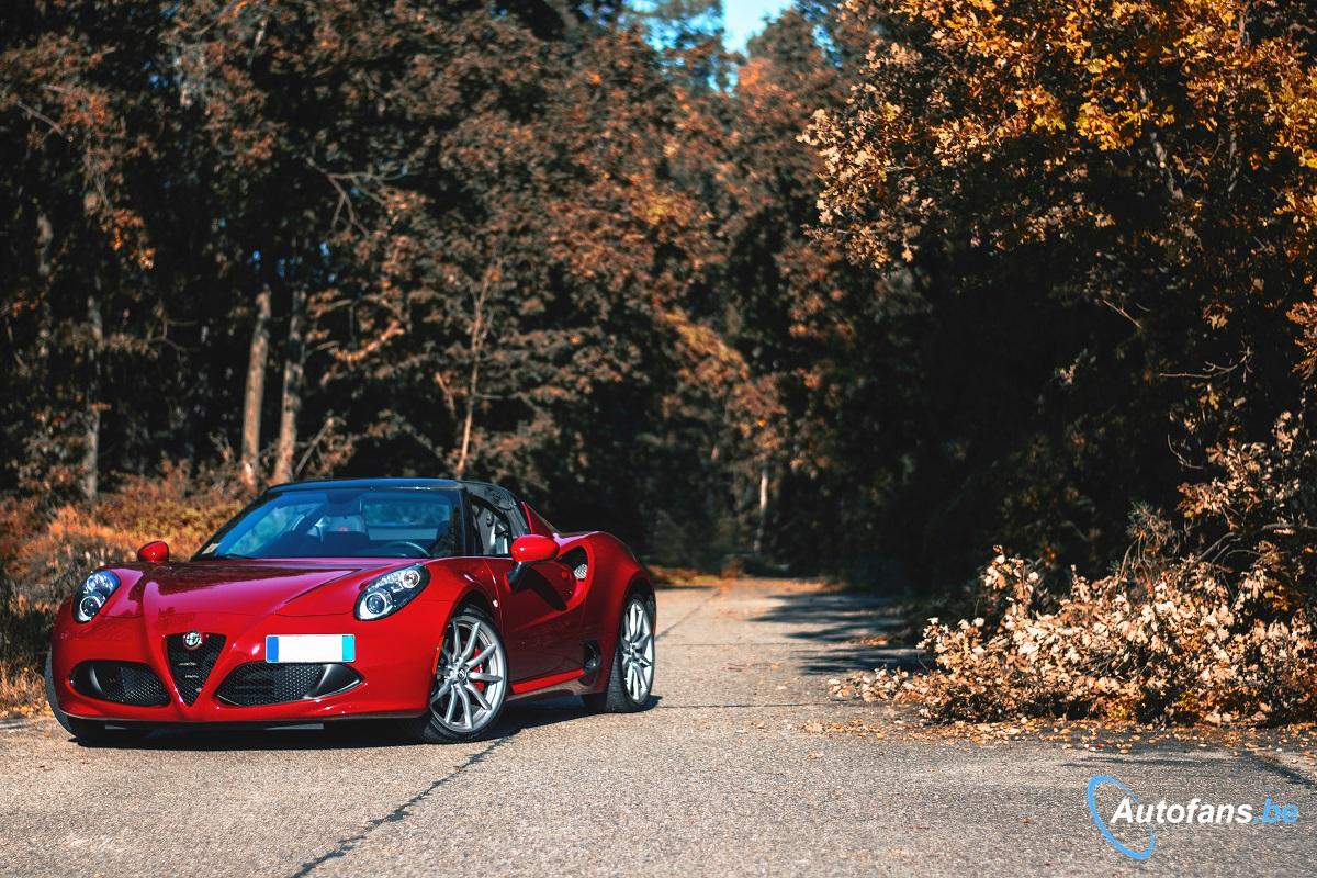  alfa-4c-spider-autofans