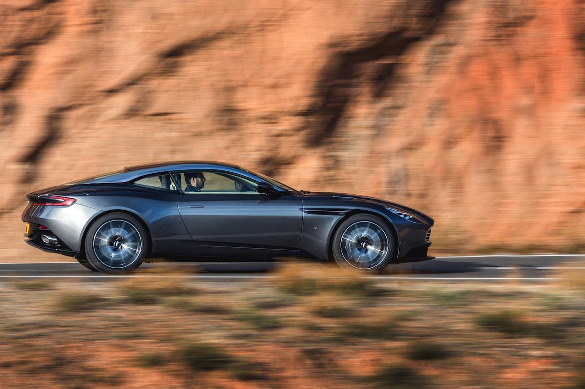 aston-martin-db11-2016