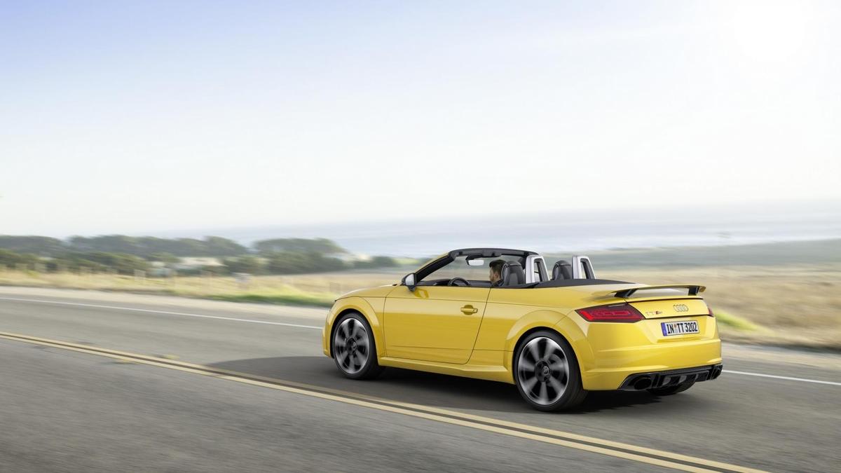 audi-tt-rs-2016