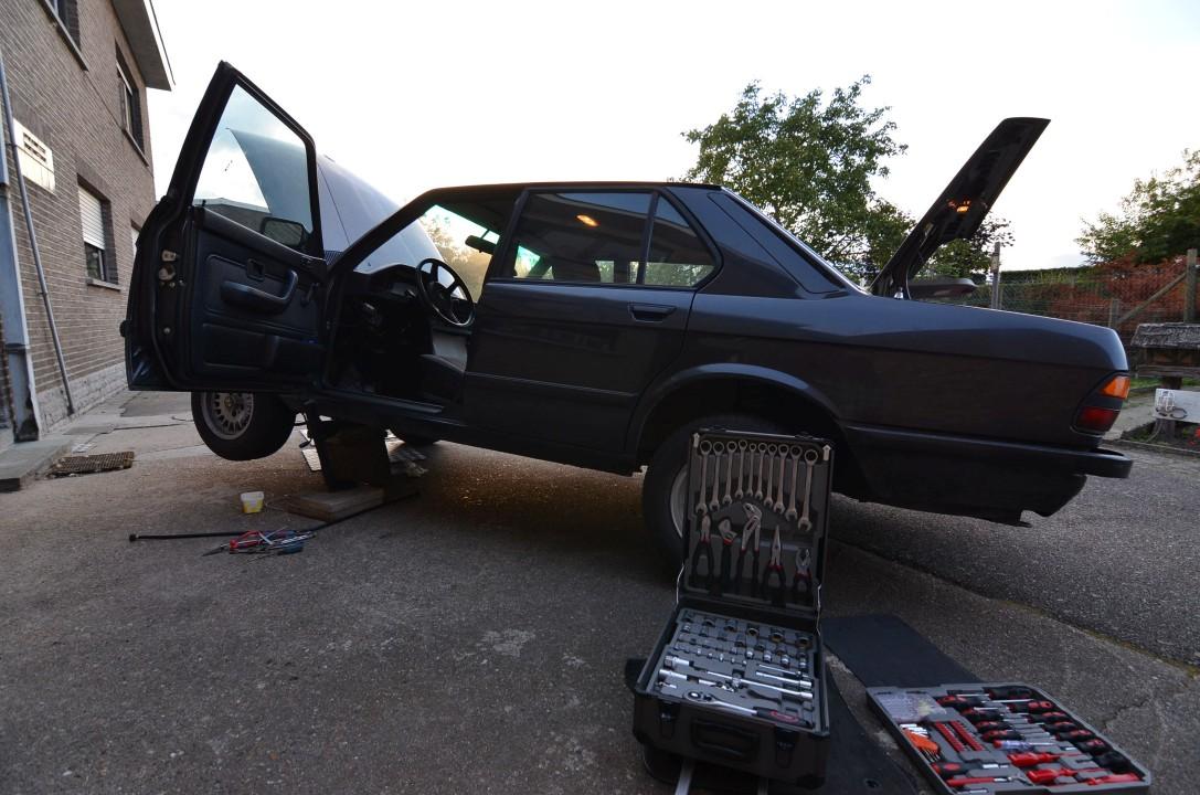 Road Trip BMW E28