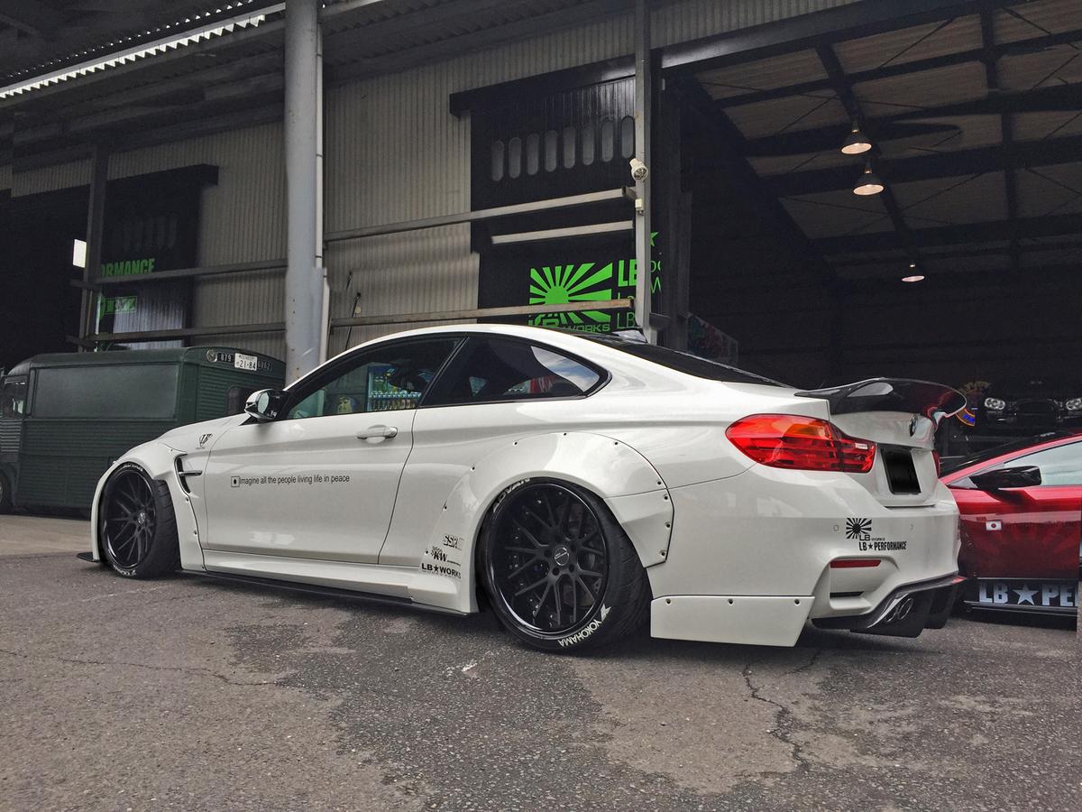 liberty-walk-bmw-m4