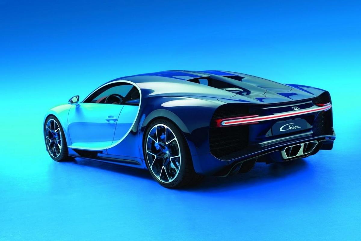  bugatti-chiron-2016