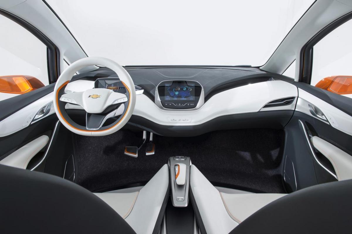 chevrolet-bolt-ev-concept_02