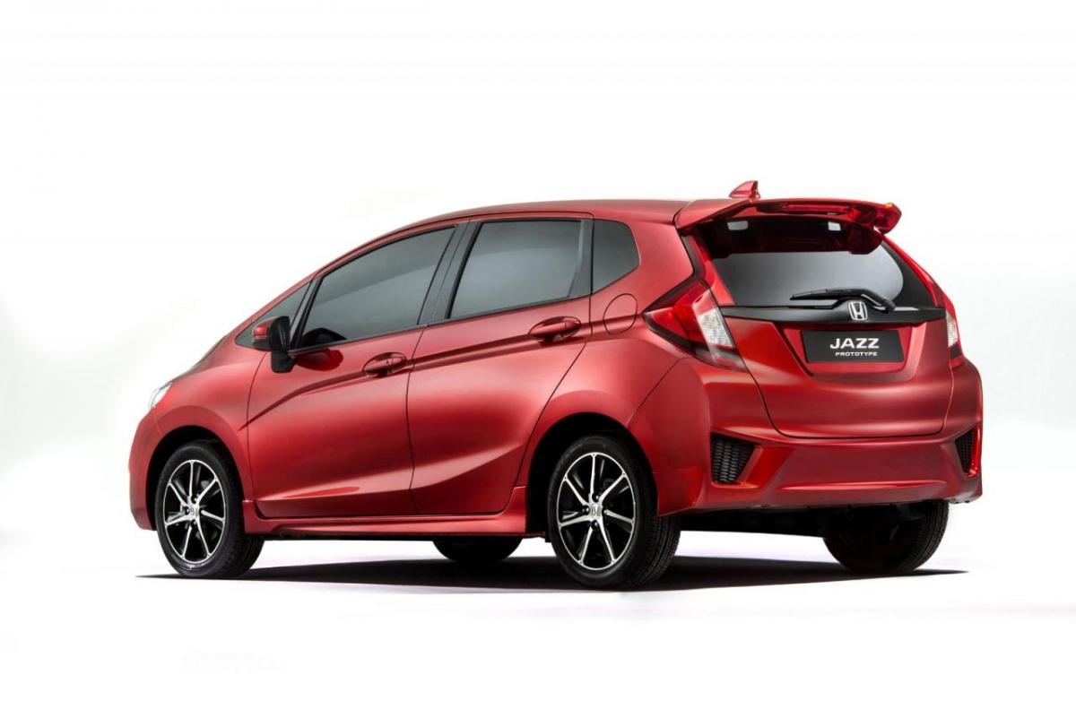 honda-jazz-2014_01