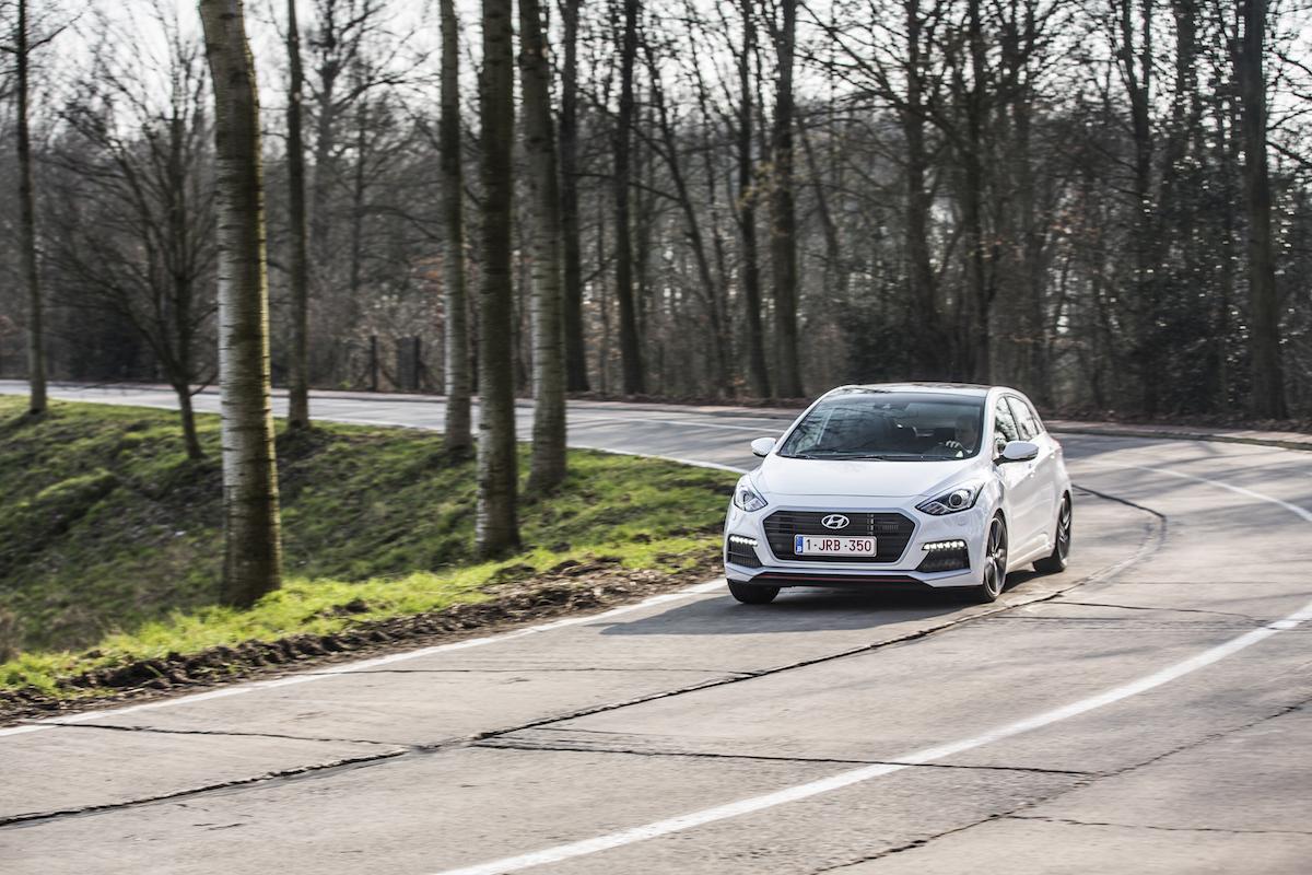 hyundai-i30-turbo-rijtest