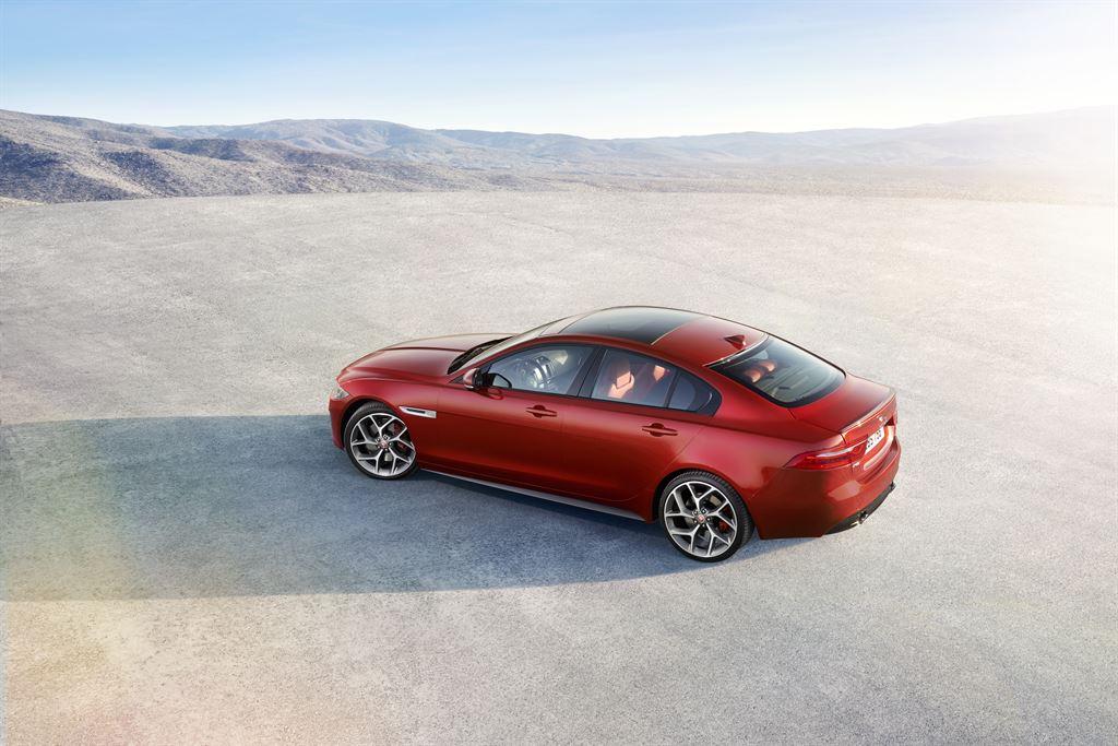 jaguar xe s 