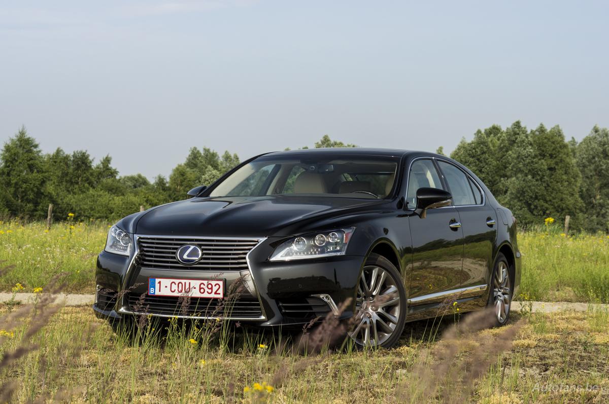 lexus-ls600h-2013-12