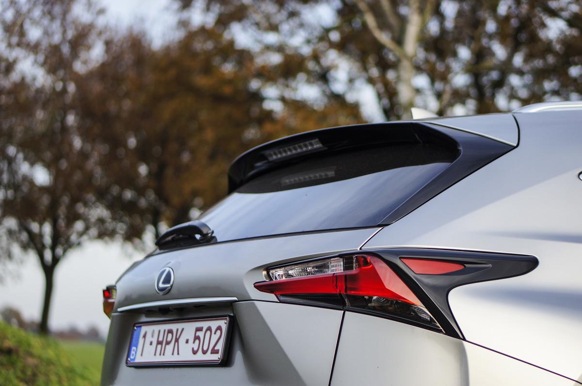 lexus-nx-300h-2014-test