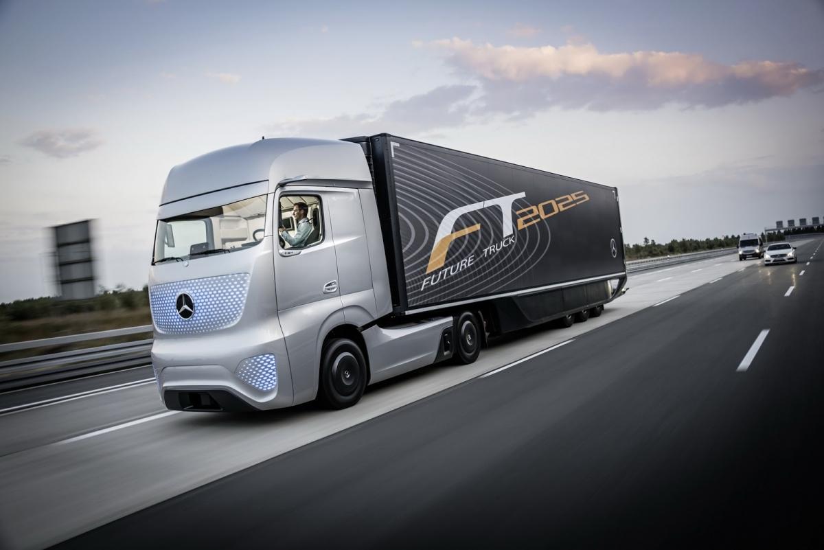 mercedes-future-truck-2025