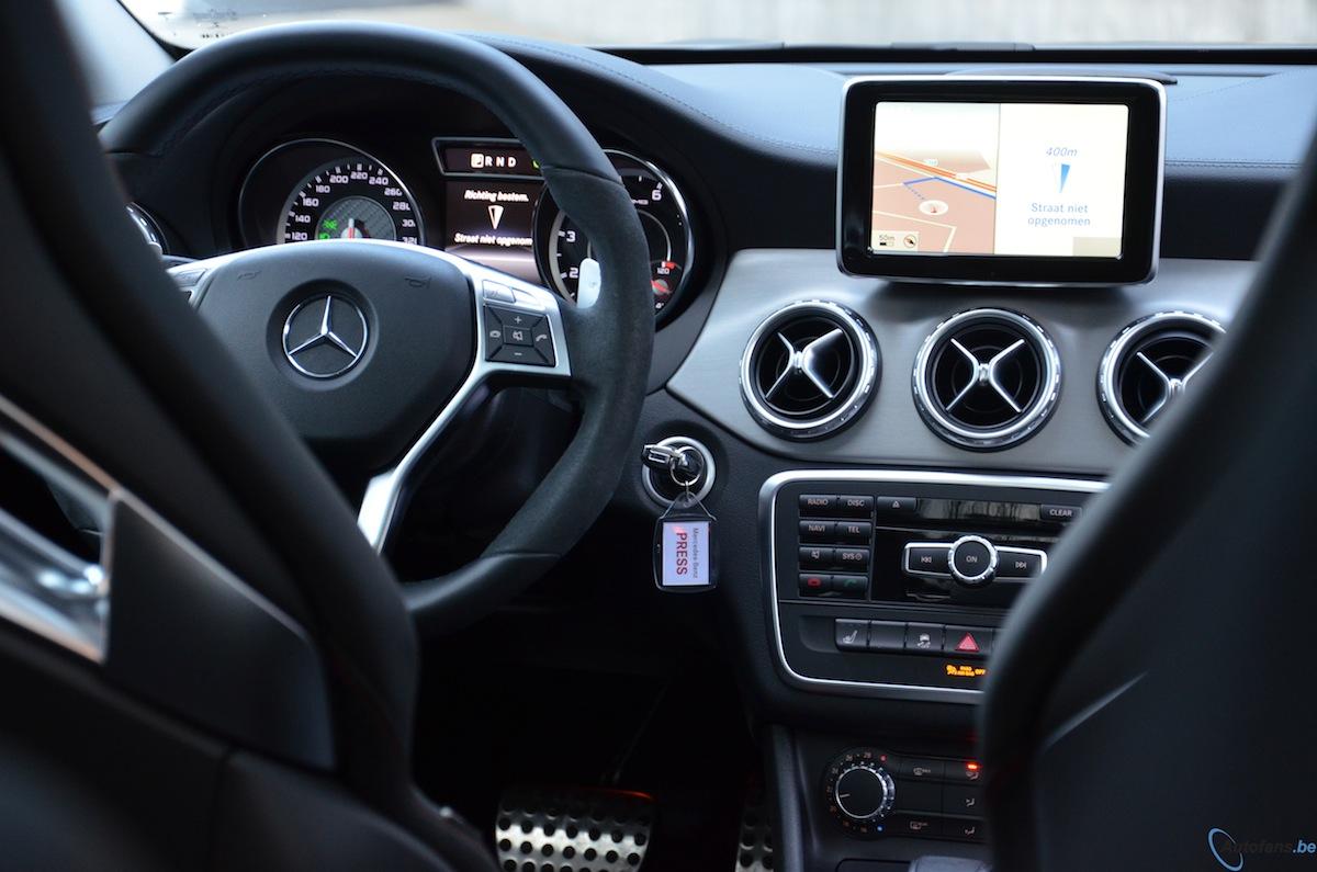 Rijtest: Mercedes GLA45 AMG