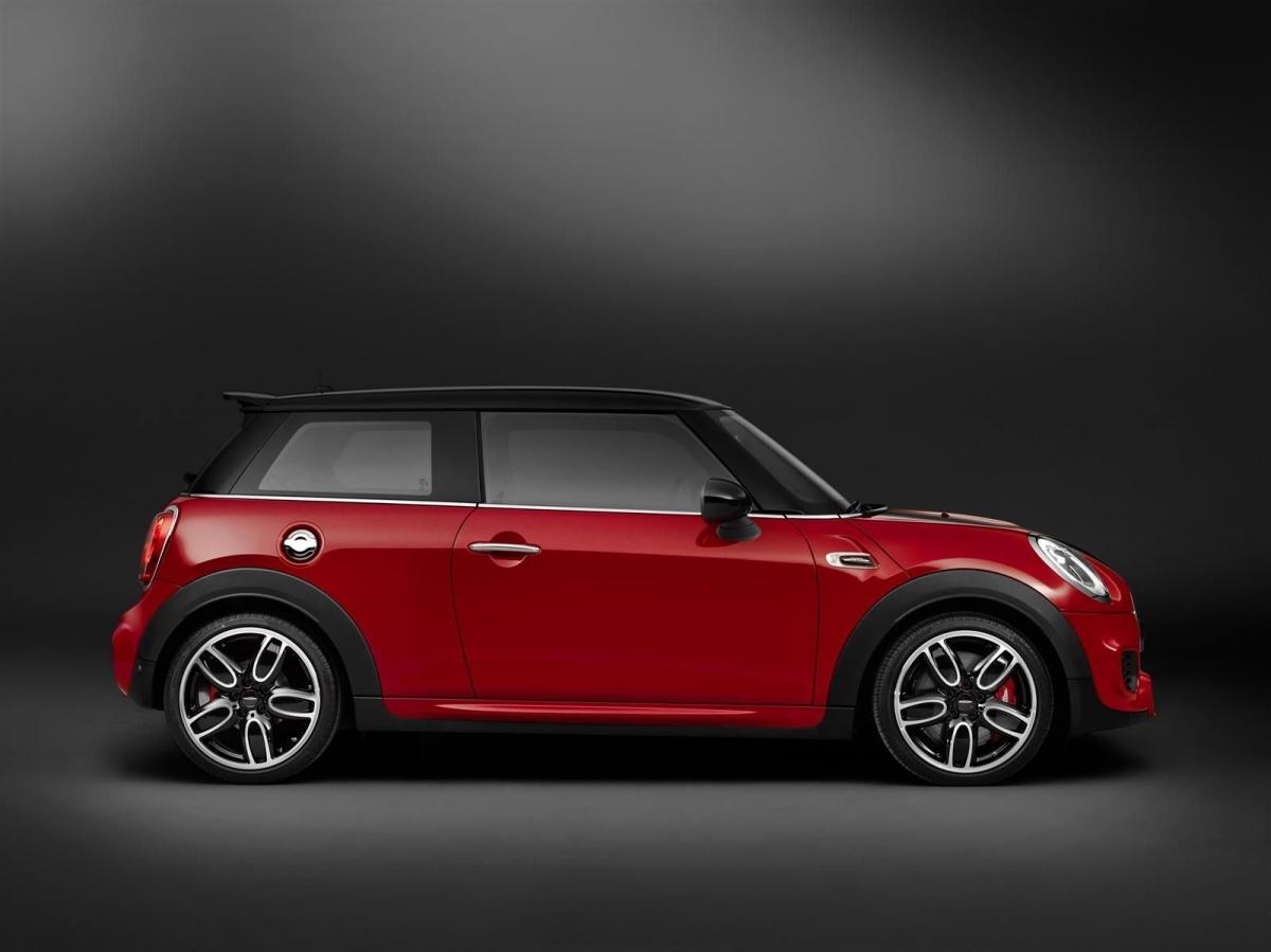 mini-john-cooper-works-2014_02