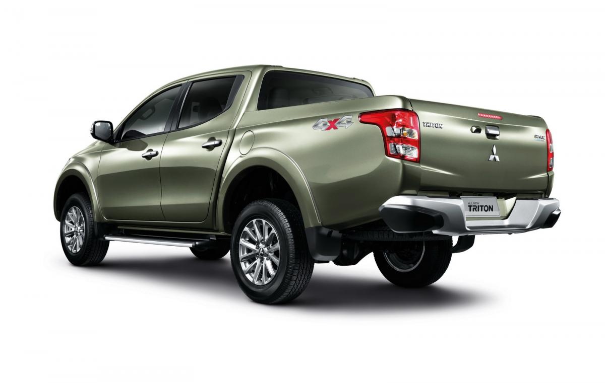 mitsubishi-triton