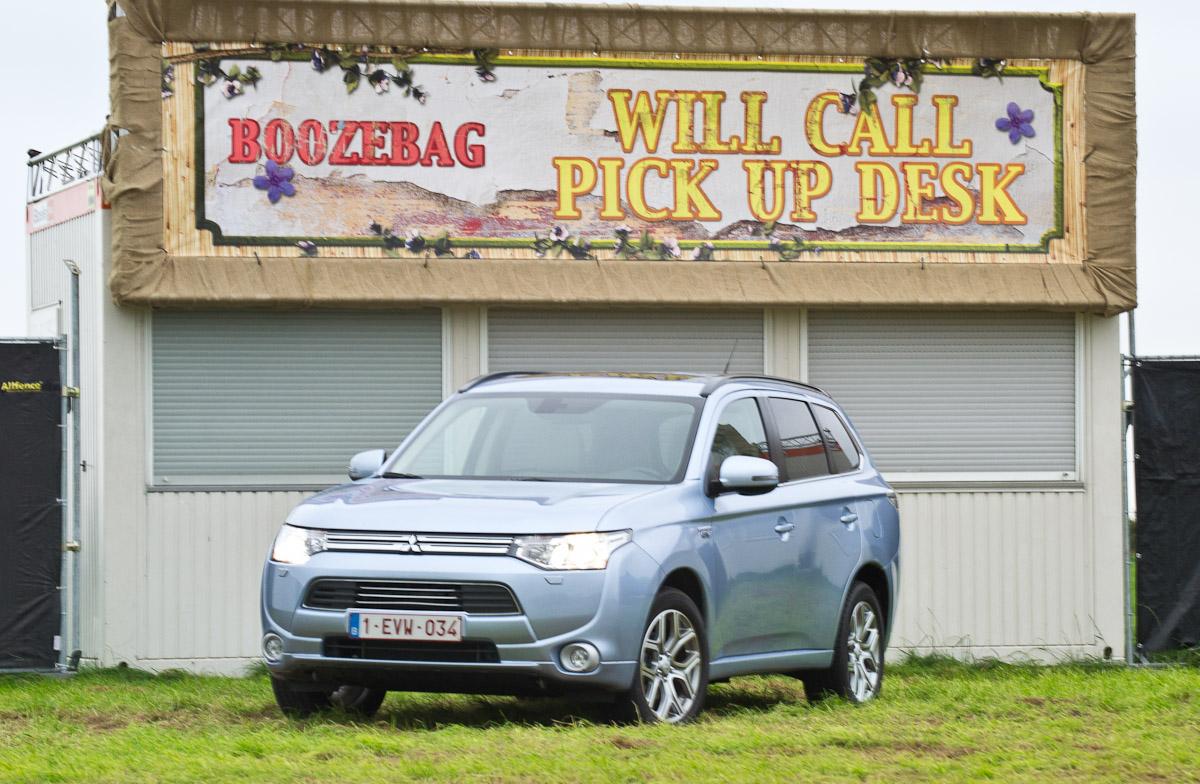 mitsubishi-outlander-phev-rijtest_6