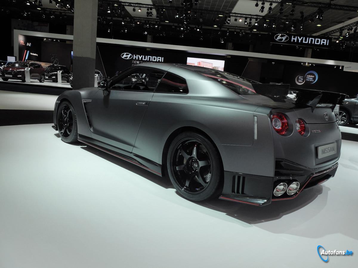  nissan-gtr-nismo-salon