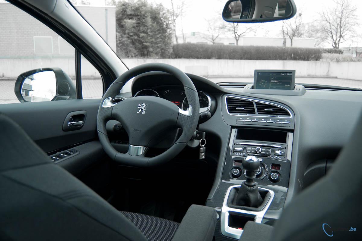 peugeot-5008-rijtest