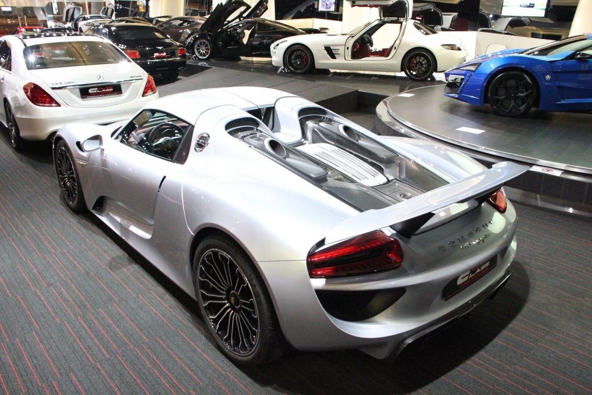 porsche-918-spyder-belg-sale_01 porsche-918-spyder-belg-sale_01