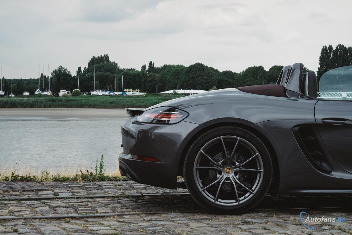 porsche-718-boxster