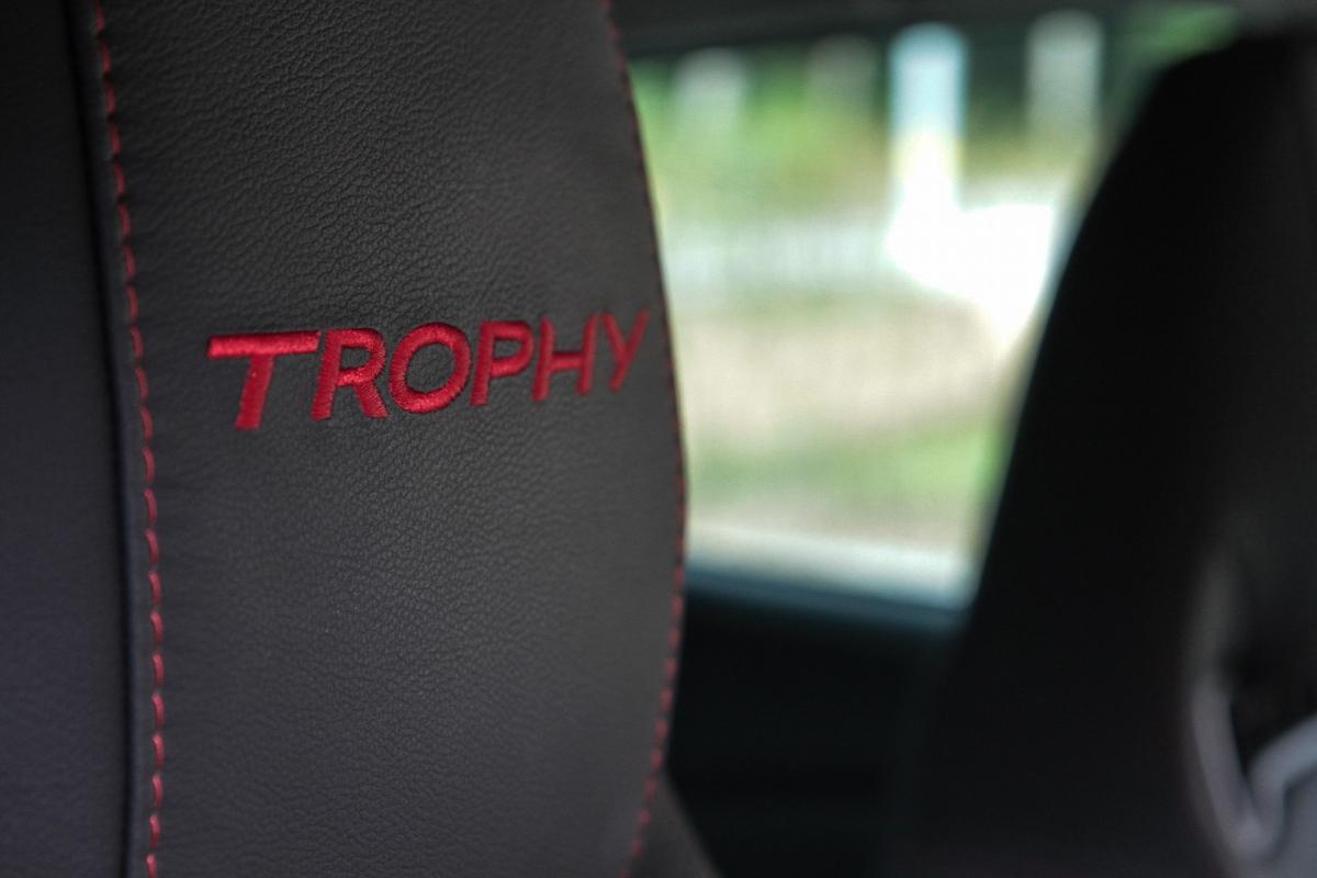 Renault Clio RS 220 Trophy