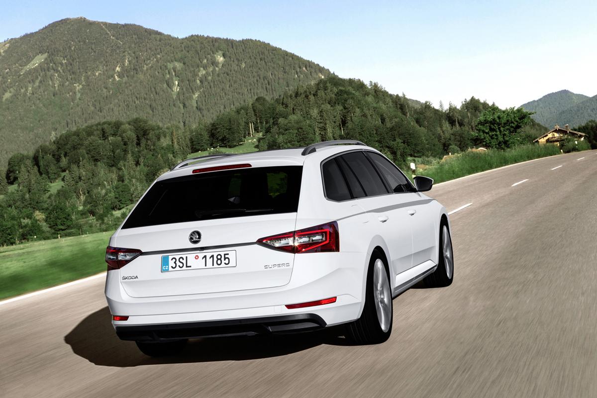 skoda-superb-combi-2015-test