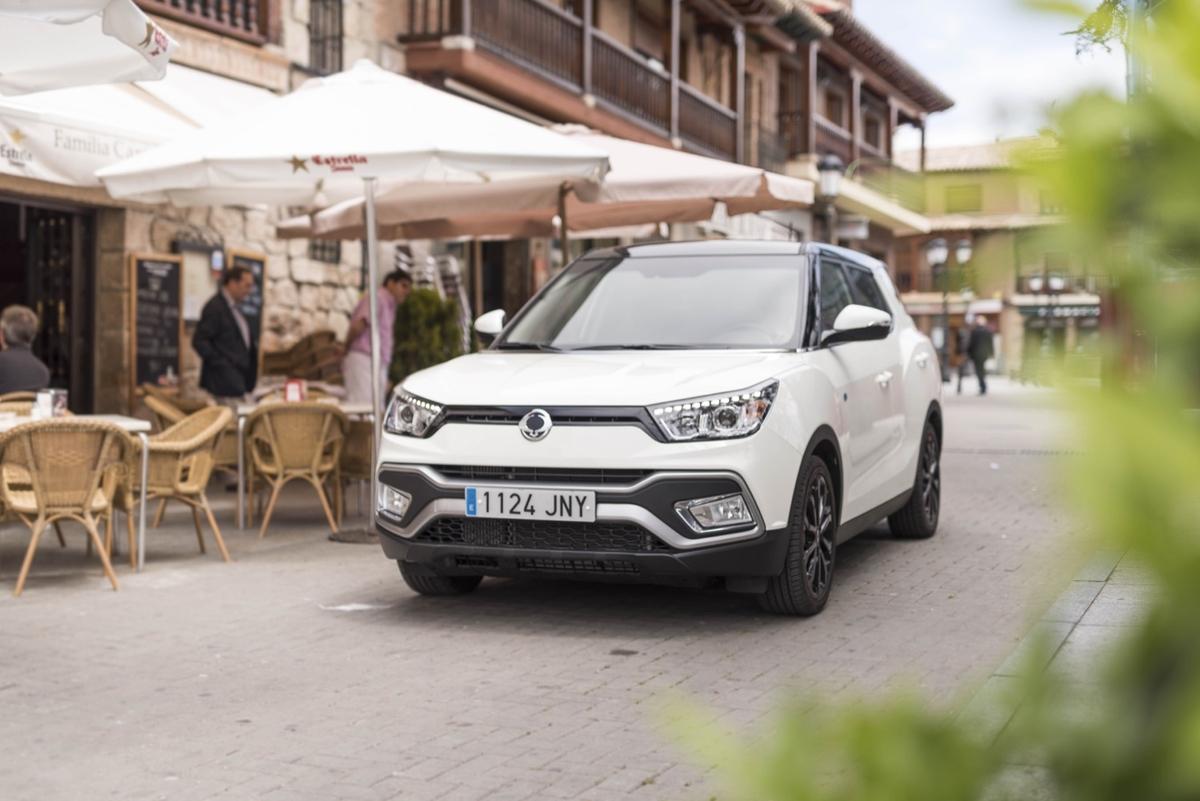 ssangyong-xlv-2016-rijtest