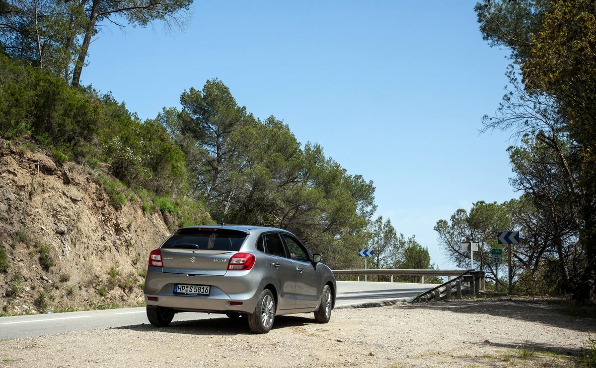 rijtest-suzuki-baleno-2016