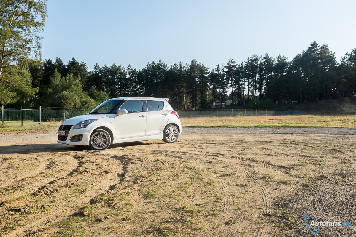 Rijtest-Suzuki-Swift-Sport-2014