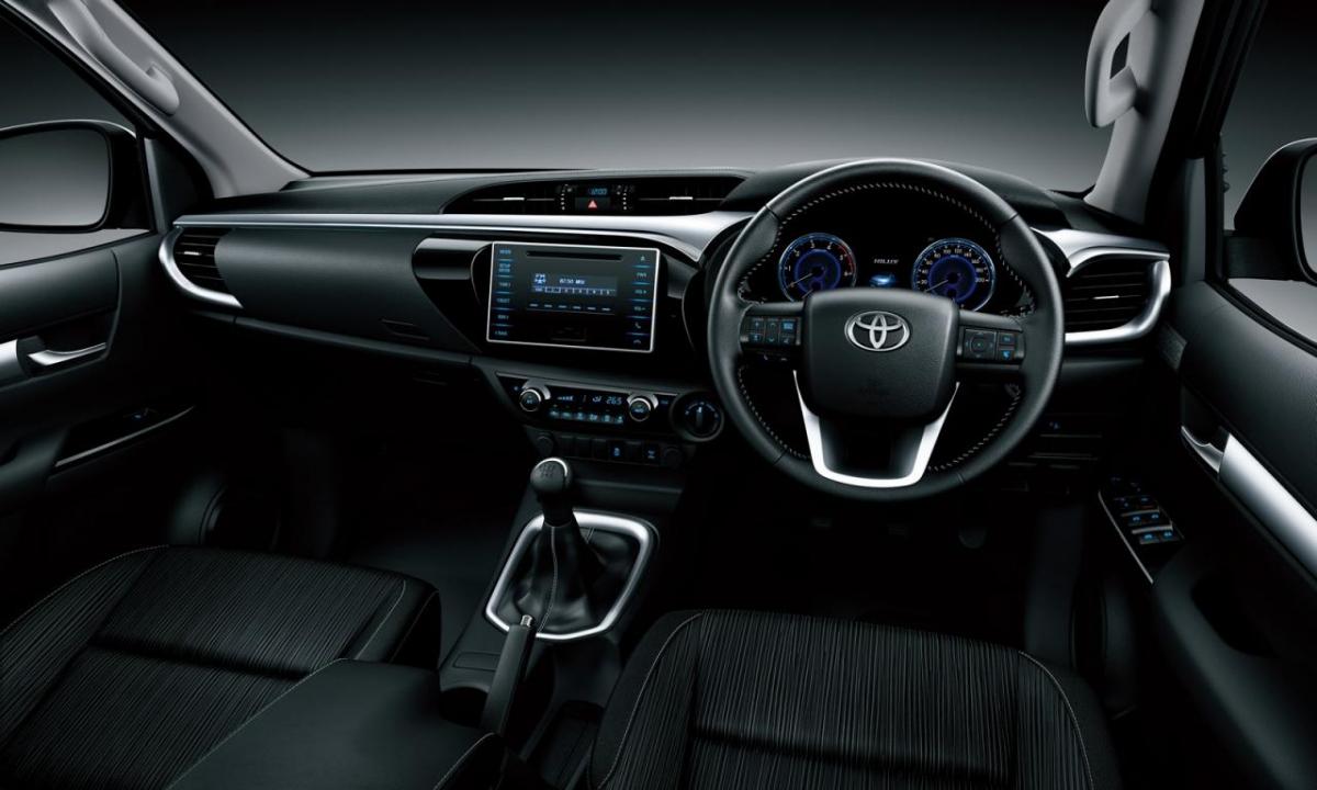 toyota-hilux-2015_02