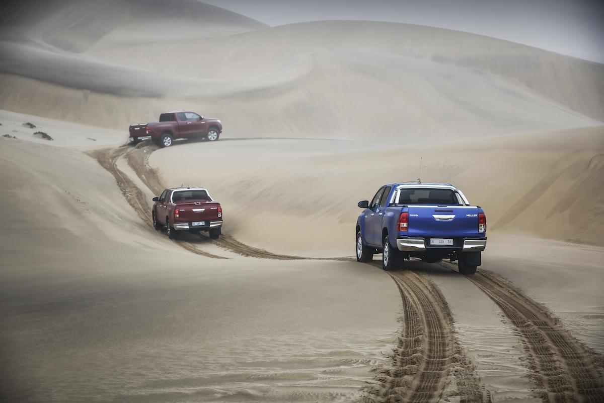 toyota-hilux-2016