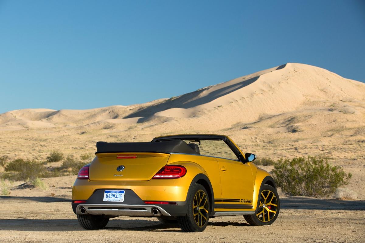 volkswagen-beetle-dune-2015